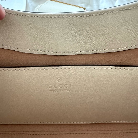 Gucci GG Monogram Padlock Small Shoulder Bag - Picture 13 of 16